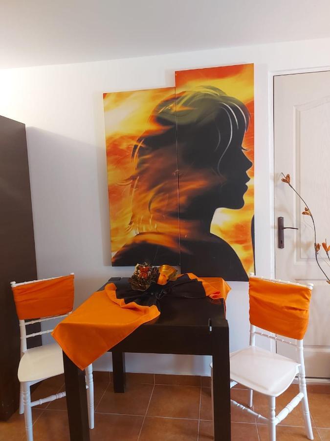 Legend Room Pucioasa 外观 照片